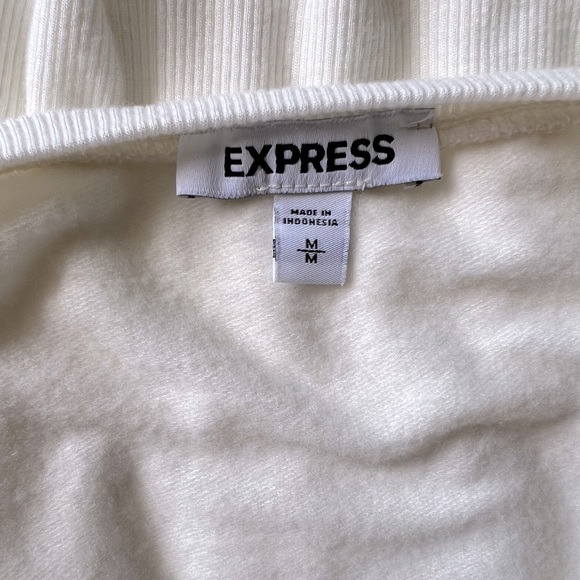 EUC Women’s Express embroidered mid-sleeve light cream top size medium - Picture 2 of 12